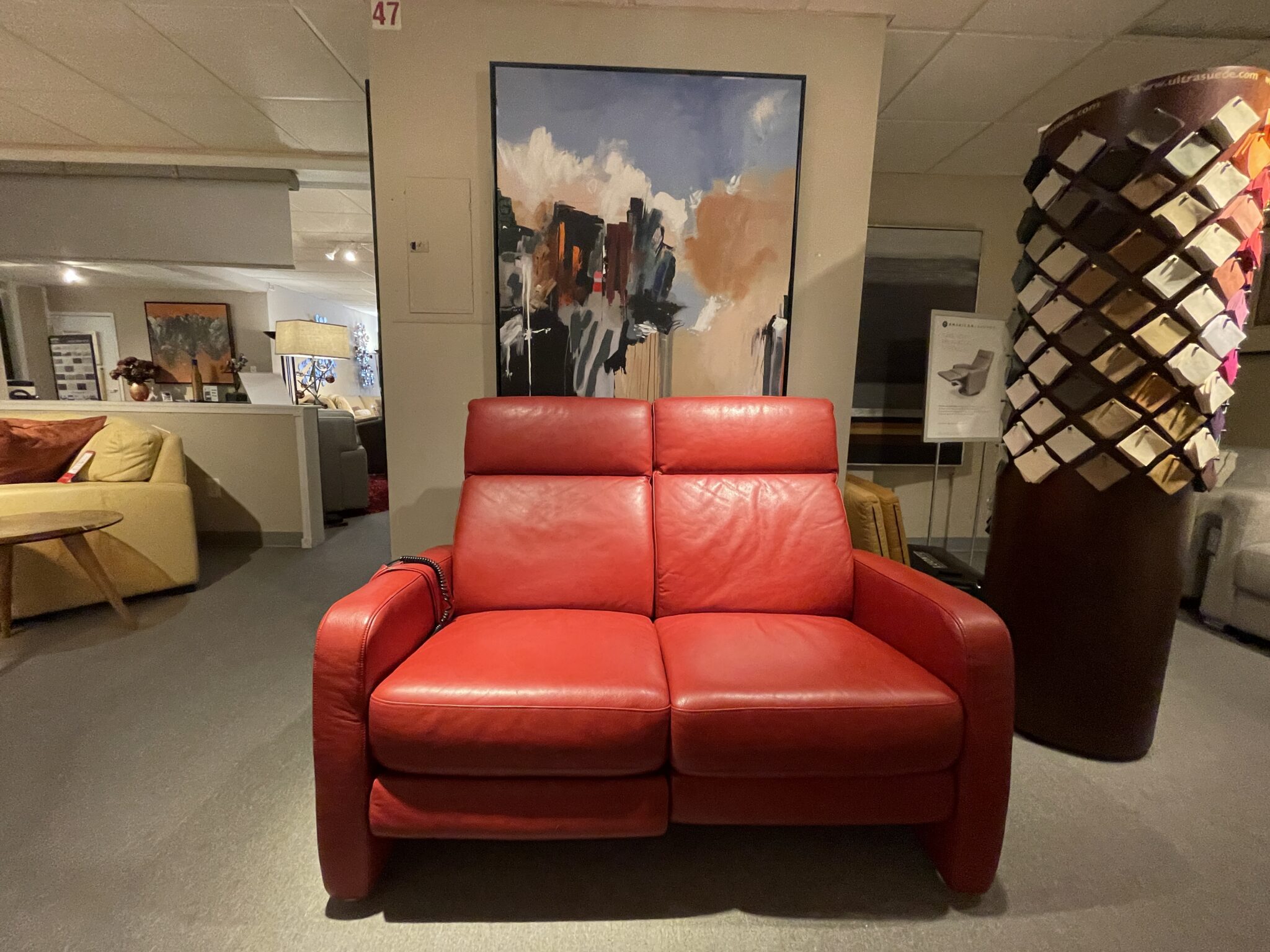 RED LEATHER RECLINER LOVESEAT